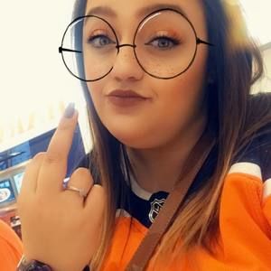 Meet your Posher, Natasha